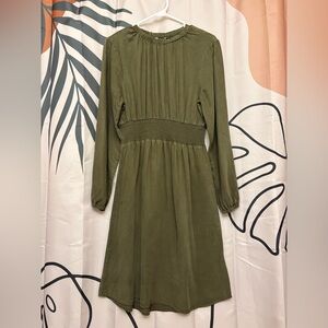 🦋2 For $50🦋 Elegant Olive Green Dress